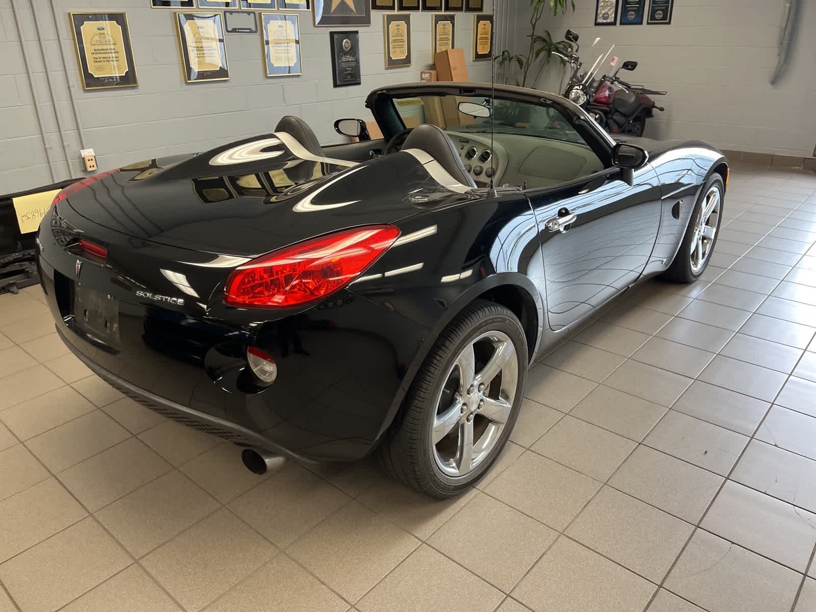 Thumbnail: 2007 Pontiac Solstice - 12