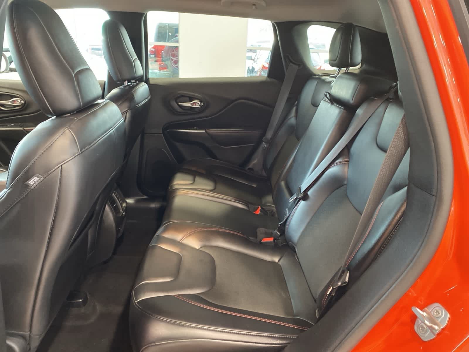 Thumbnail: 2021 Jeep Cherokee - 26