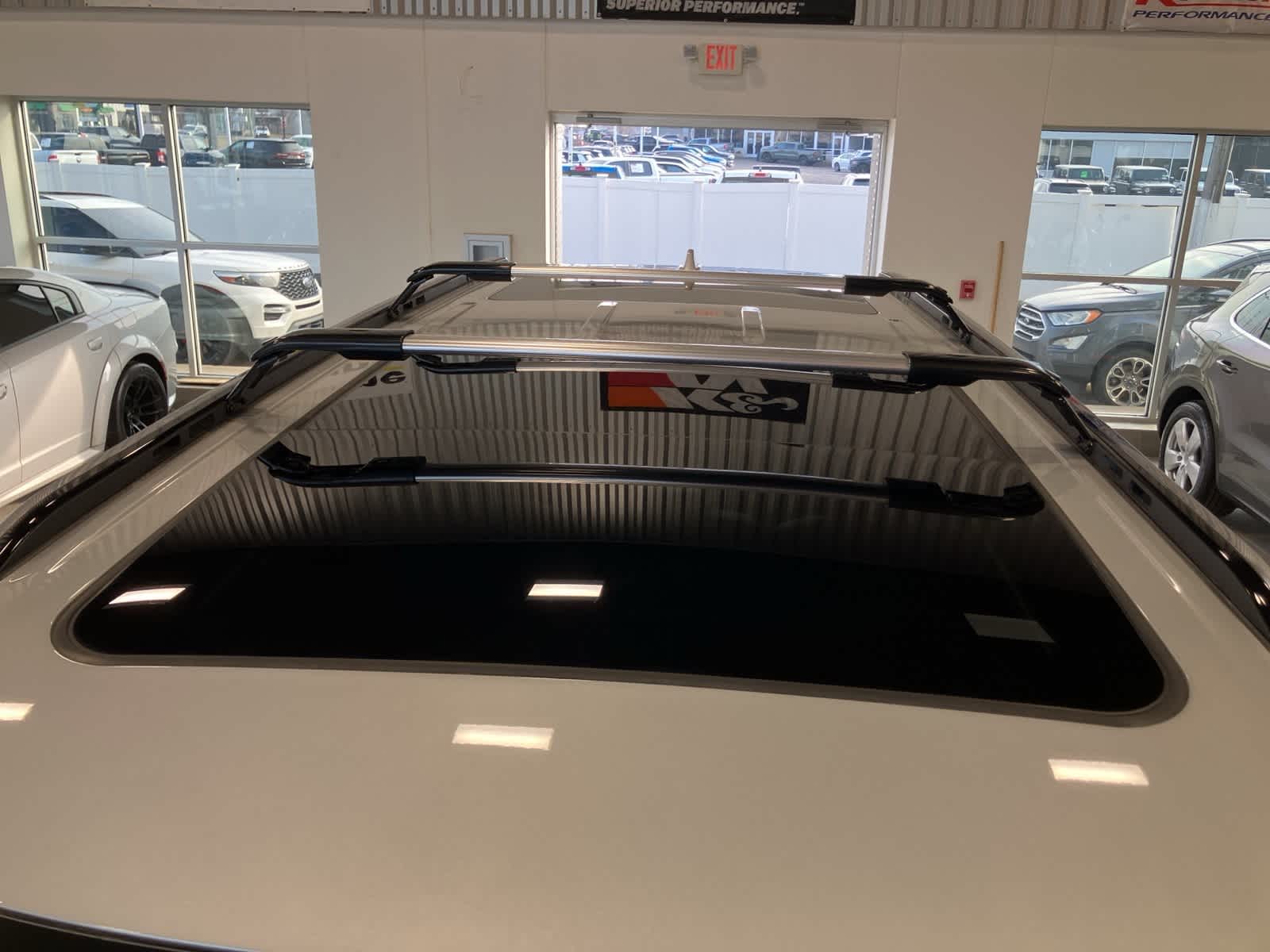 Thumbnail: 2022 Jeep Wagoneer - 10