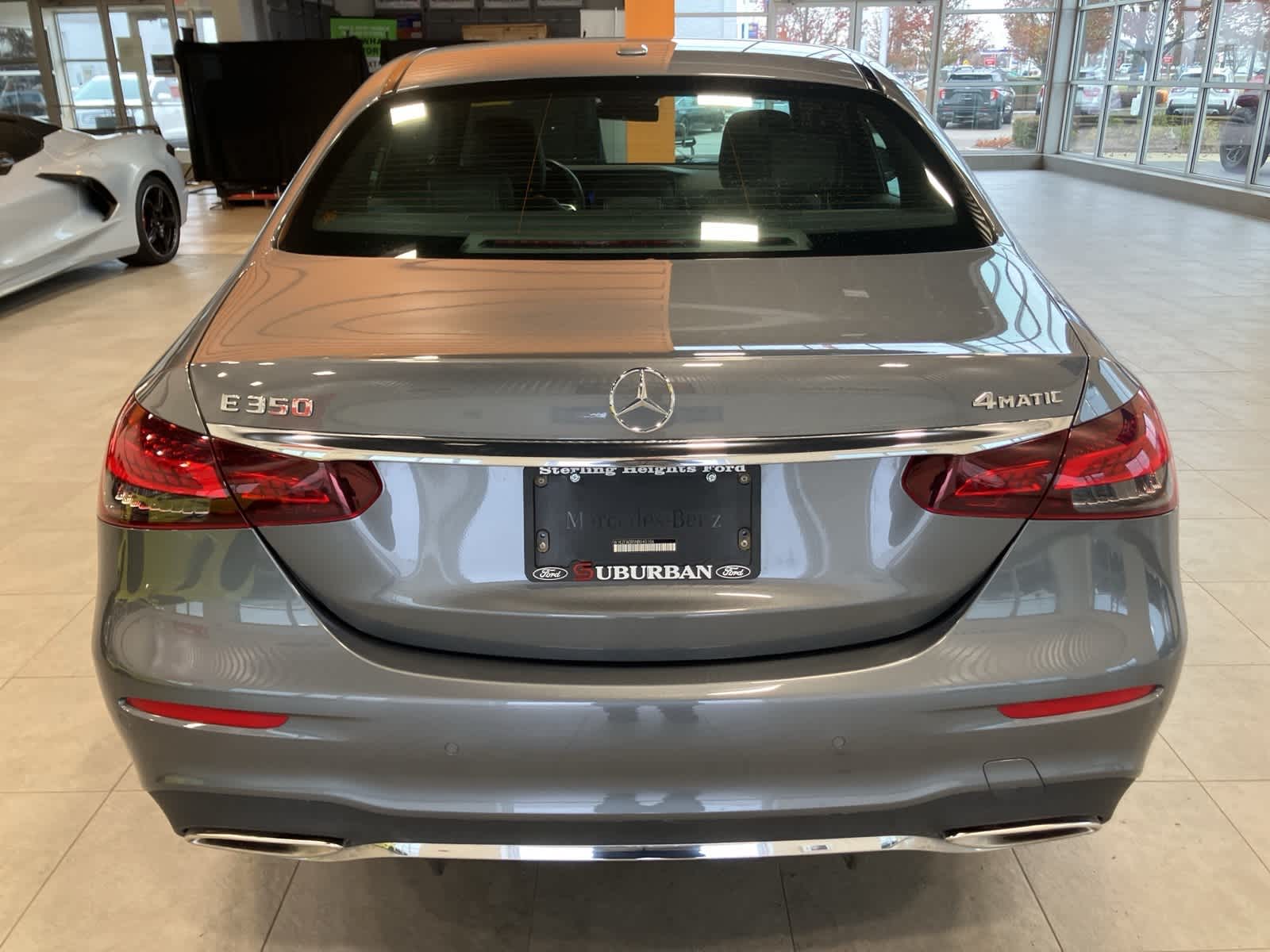 Thumbnail: 2022 Mercedes-Benz E-Class - 6