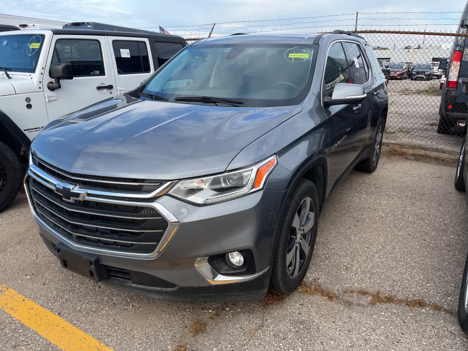 Thumbnail: 2021 Chevrolet Traverse - 2