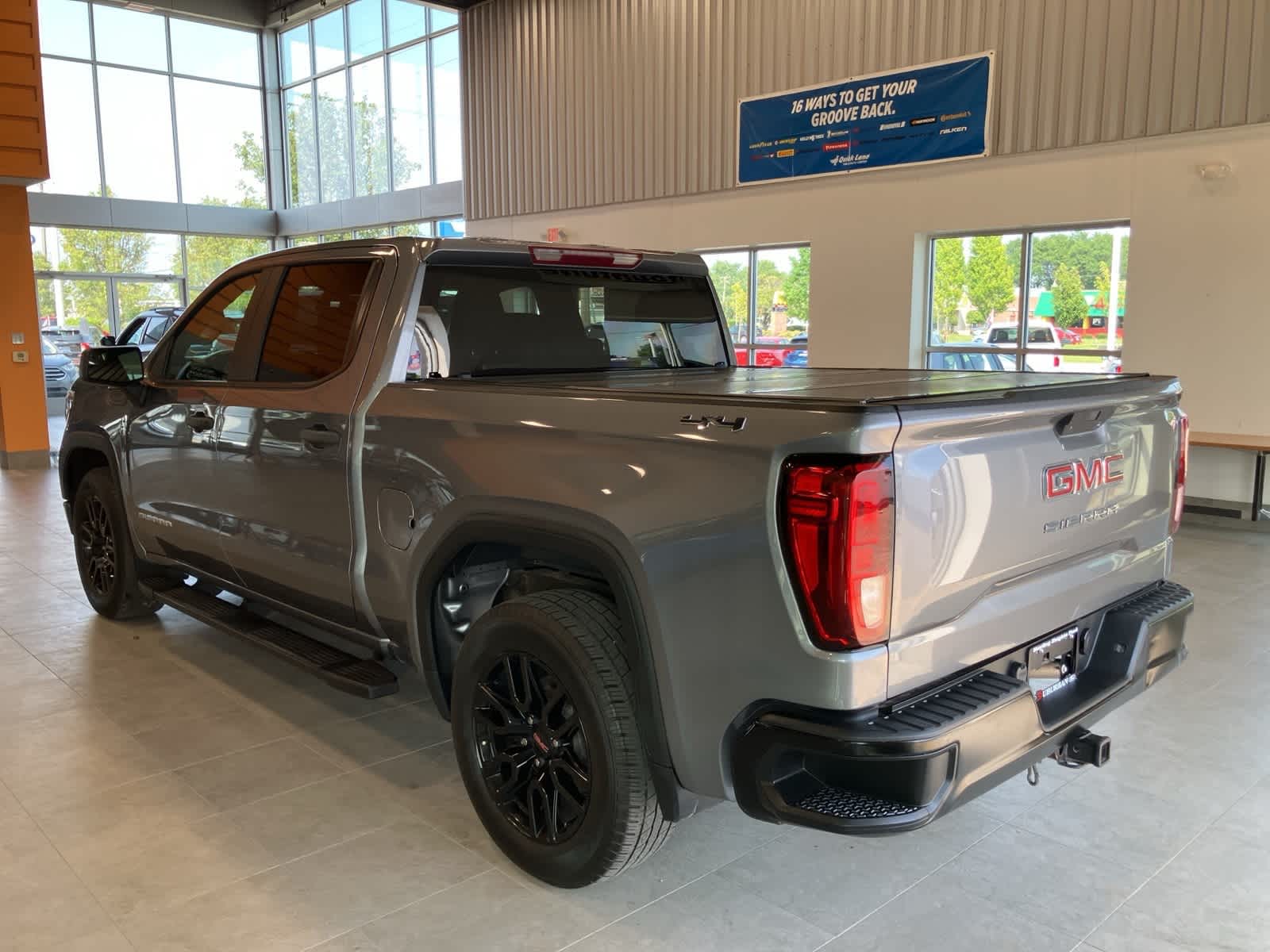 Thumbnail: 2021 GMC Sierra 1500 - 7