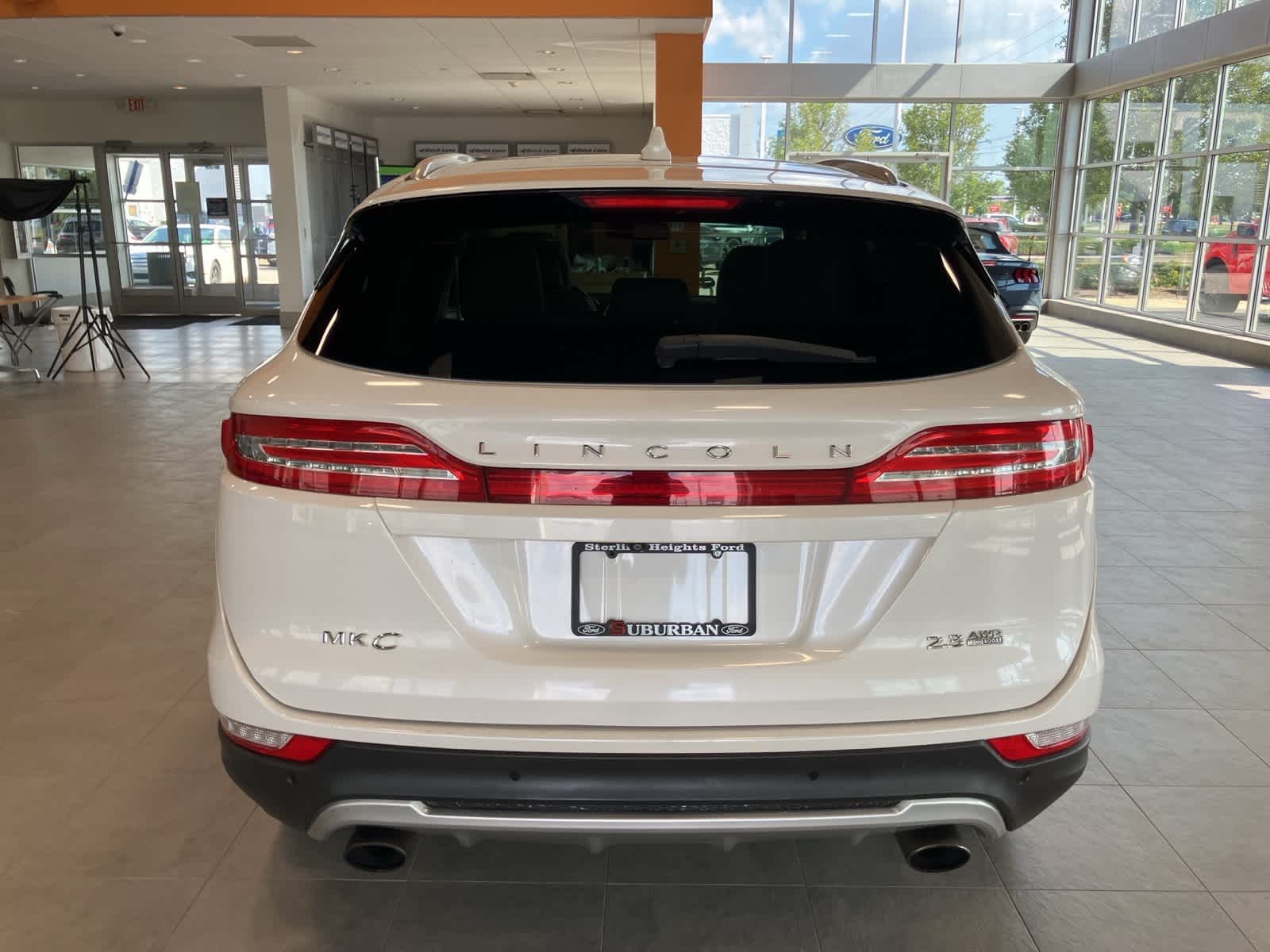 Thumbnail: 2016 Lincoln MKC - 6