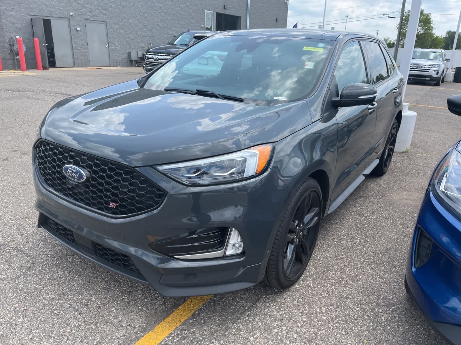 2021 Ford Edge ST 2