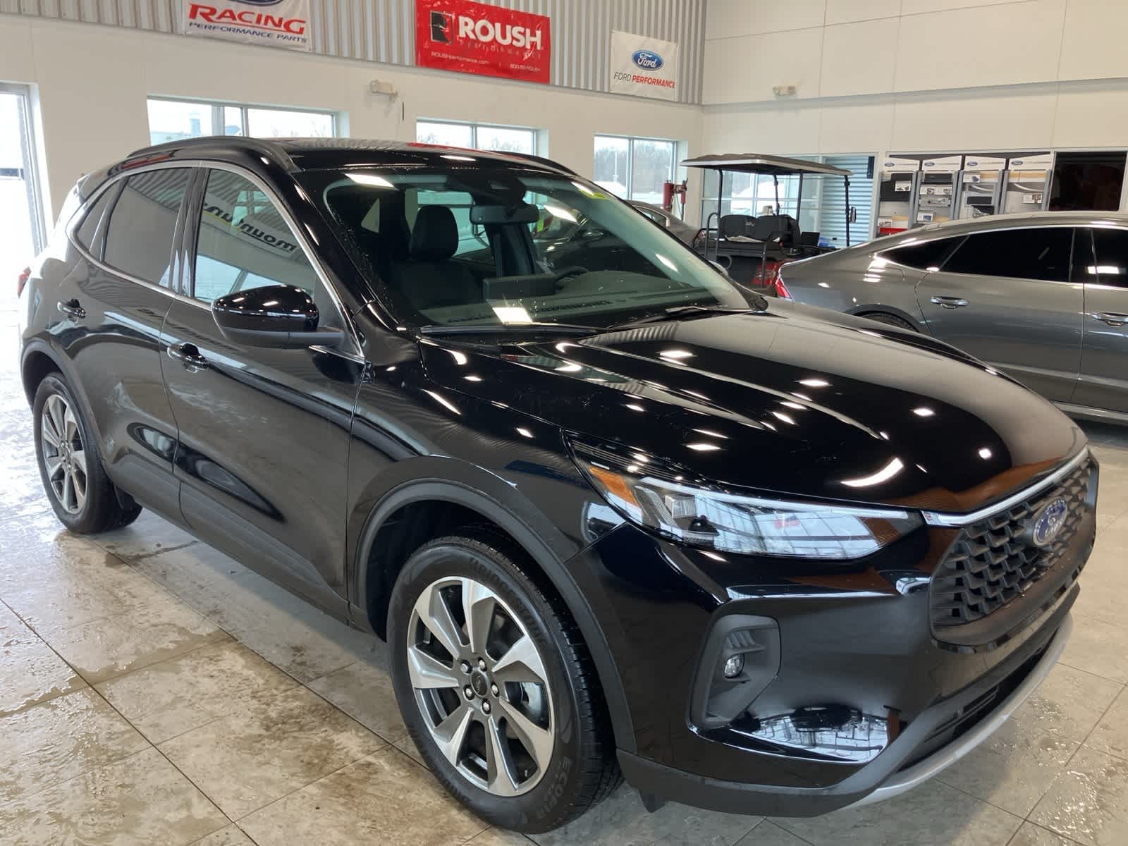 Thumbnail: 2025 Ford Escape - 3