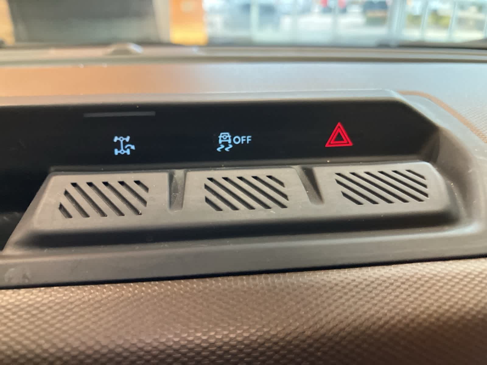 Thumbnail: 2023 Ford Bronco - 22