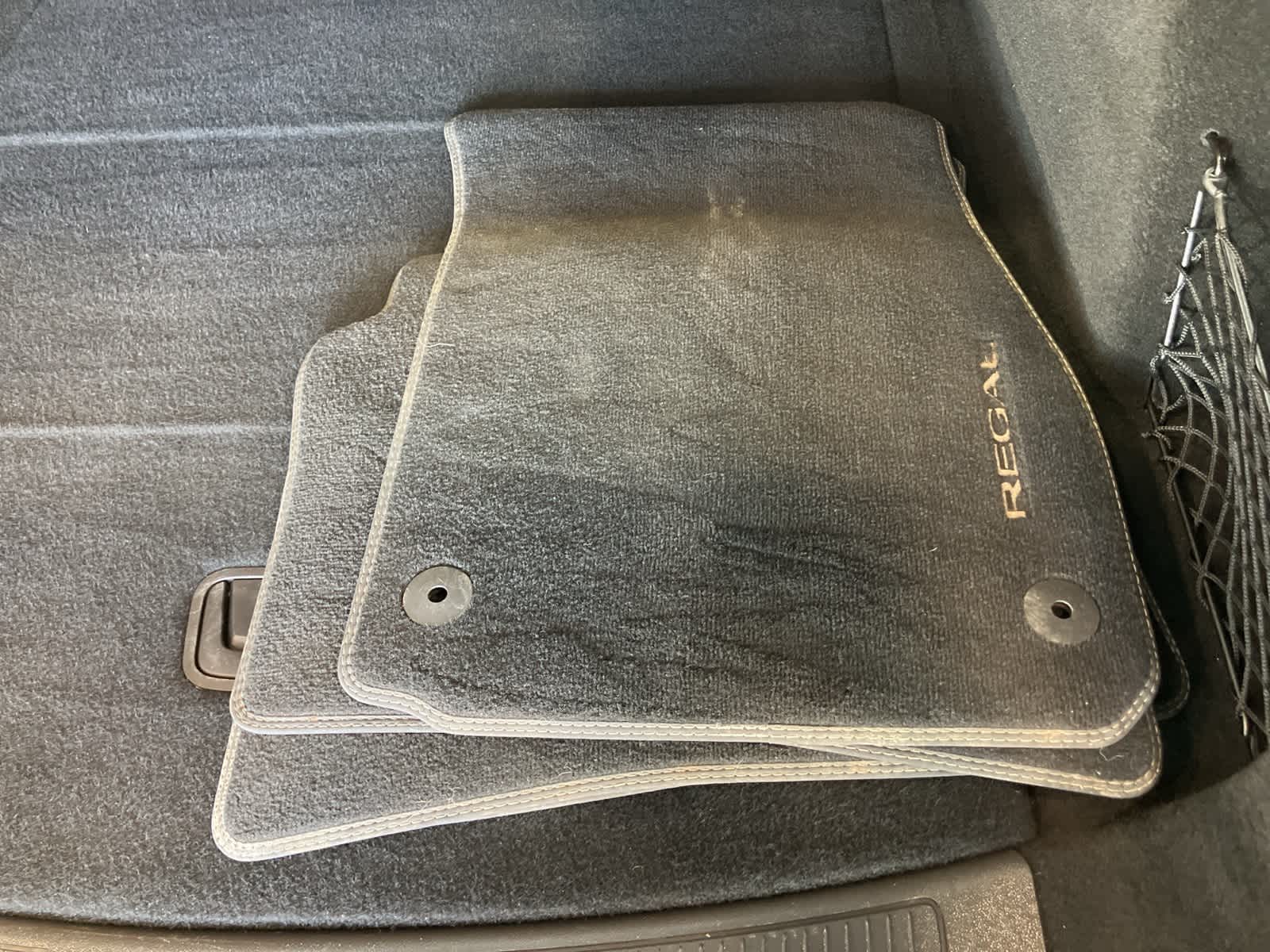 Thumbnail: 2018 Buick Regal - 31