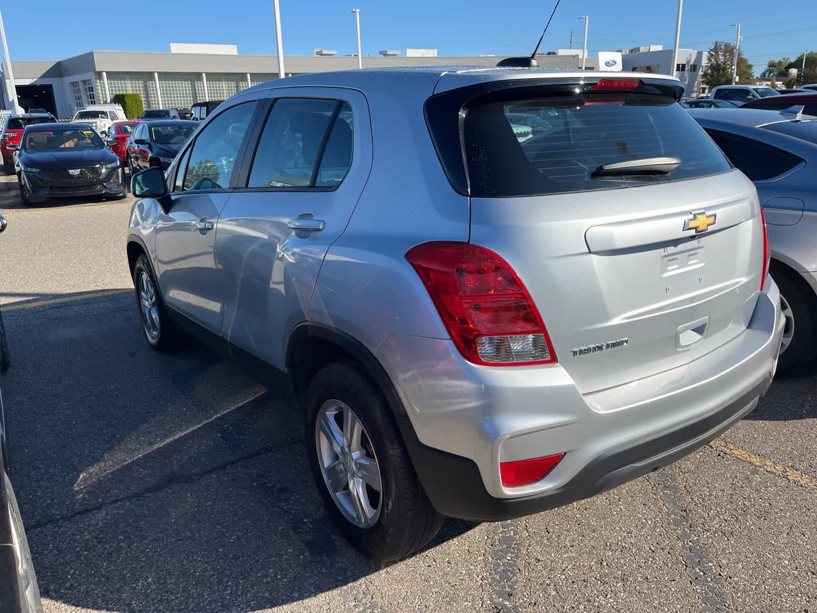 Thumbnail: 2018 Chevrolet Trax - 9