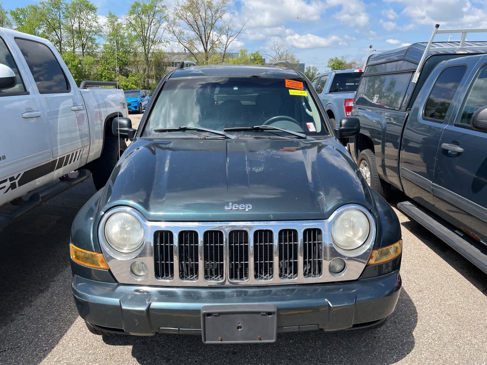 Thumbnail: 2005 Jeep Liberty - 10