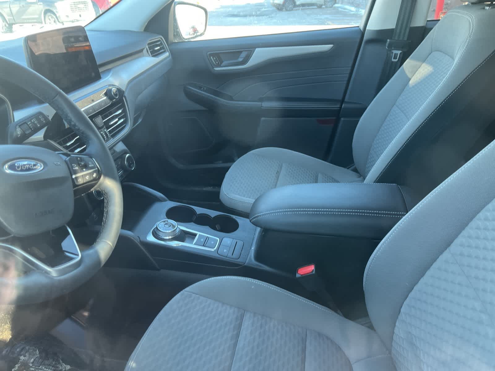 Thumbnail: 2022 Ford Escape - 28