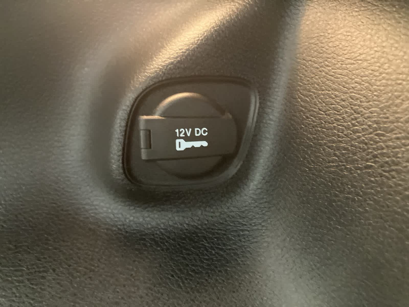 Thumbnail: 2020 Jeep Cherokee - 27