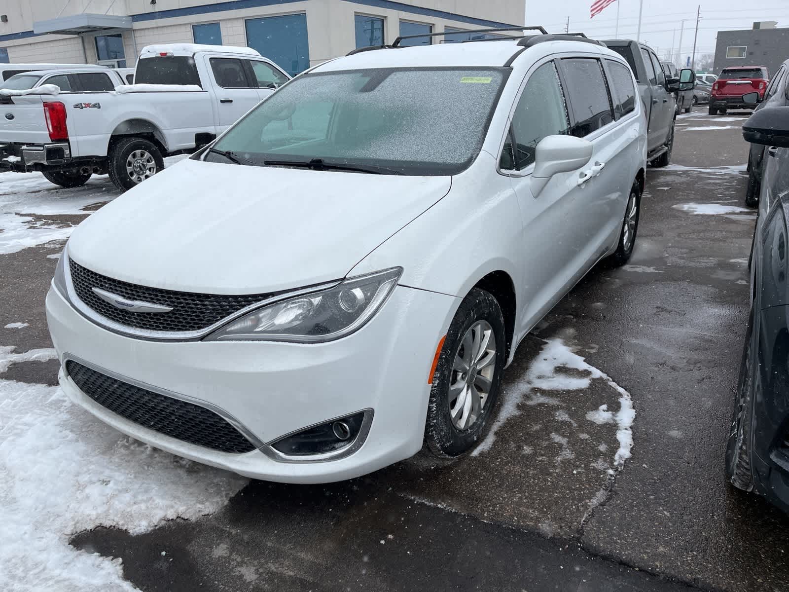 2018 Chrysler Pacifica Touring Plus -
                  Sterling Heights, MI