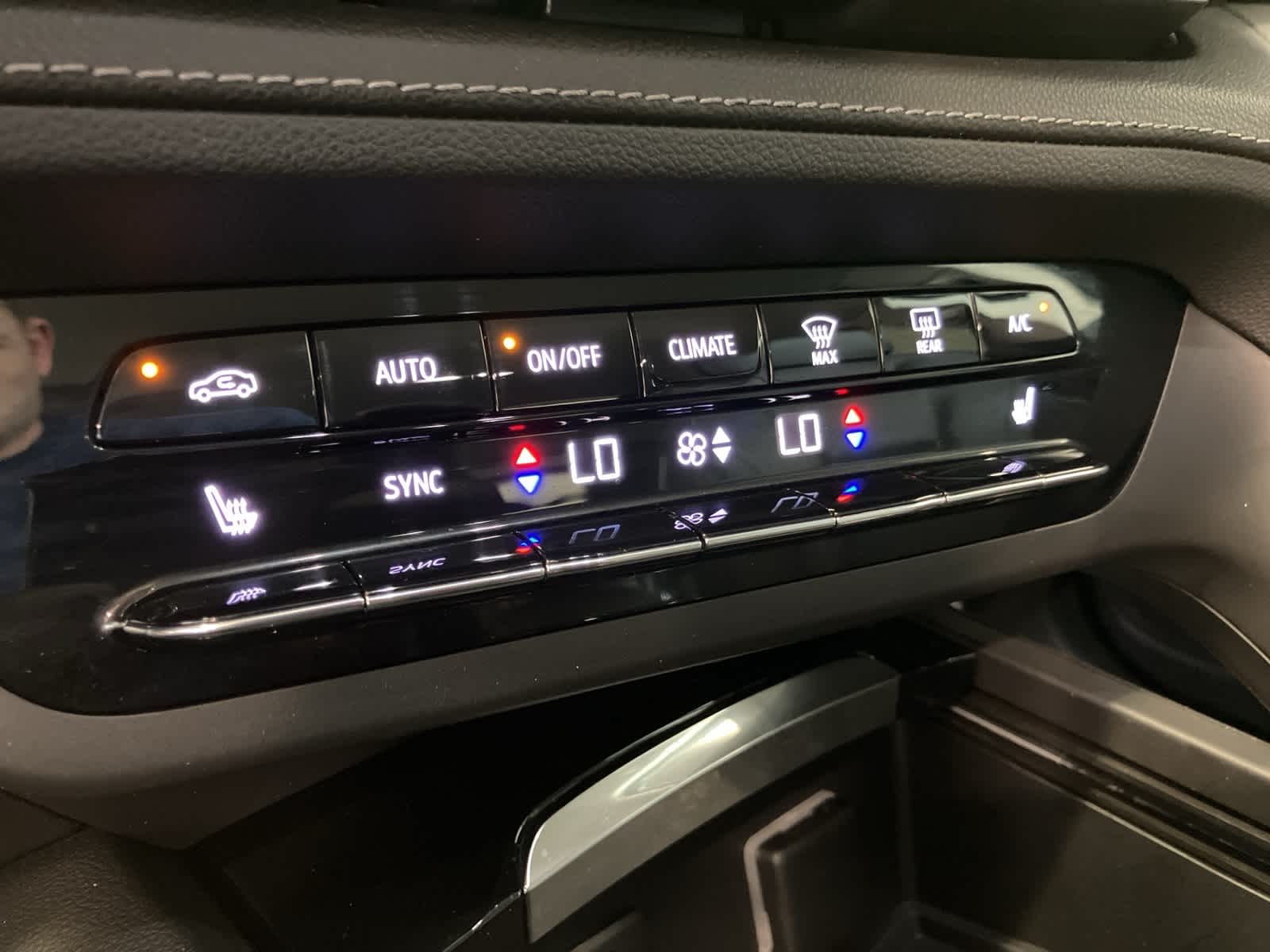 Thumbnail: 2021 Buick Envision - 21