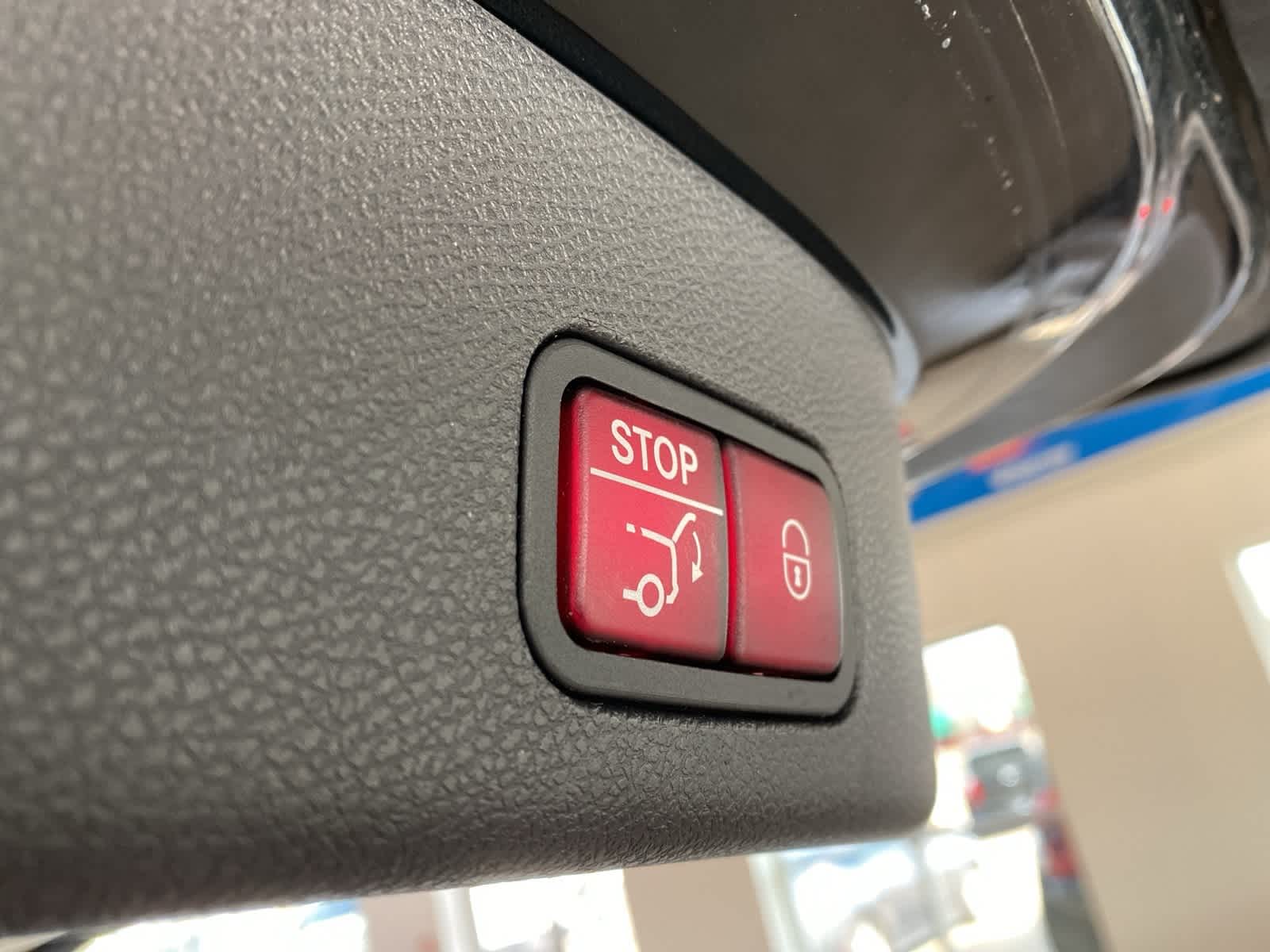 Thumbnail: 2017 Mercedes-Benz GLS - 30