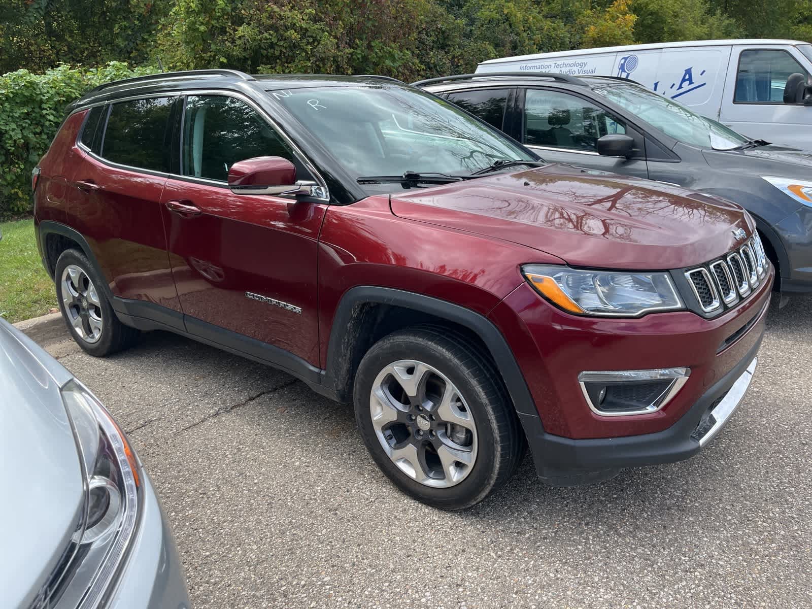 Thumbnail: 2021 Jeep Compass - 16