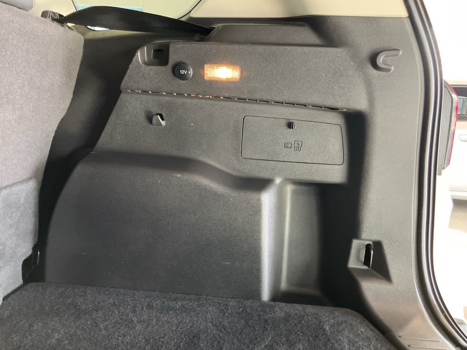 Thumbnail: 2019 Ford Escape - 31