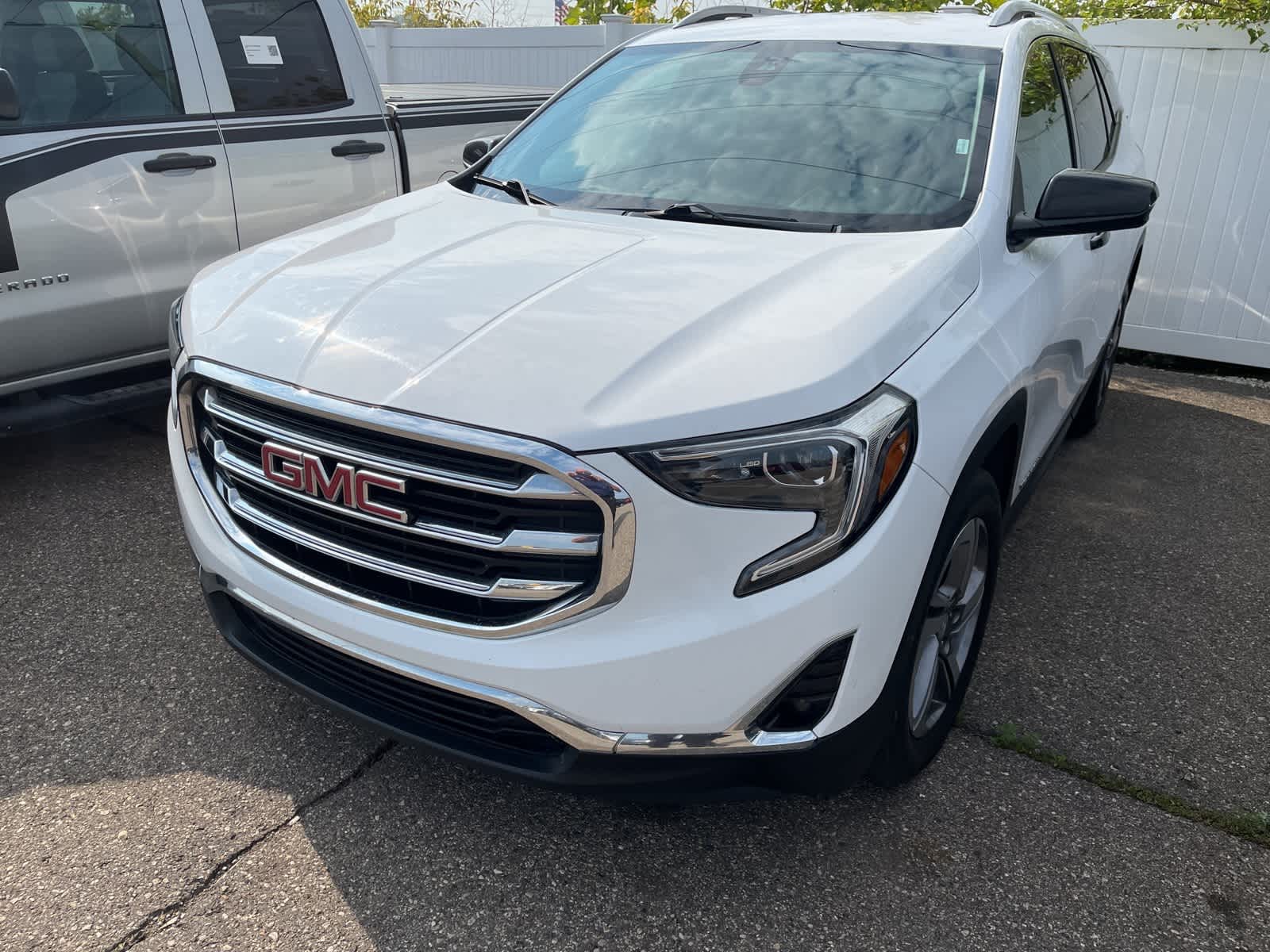 Thumbnail: 2020 GMC Terrain - 2
