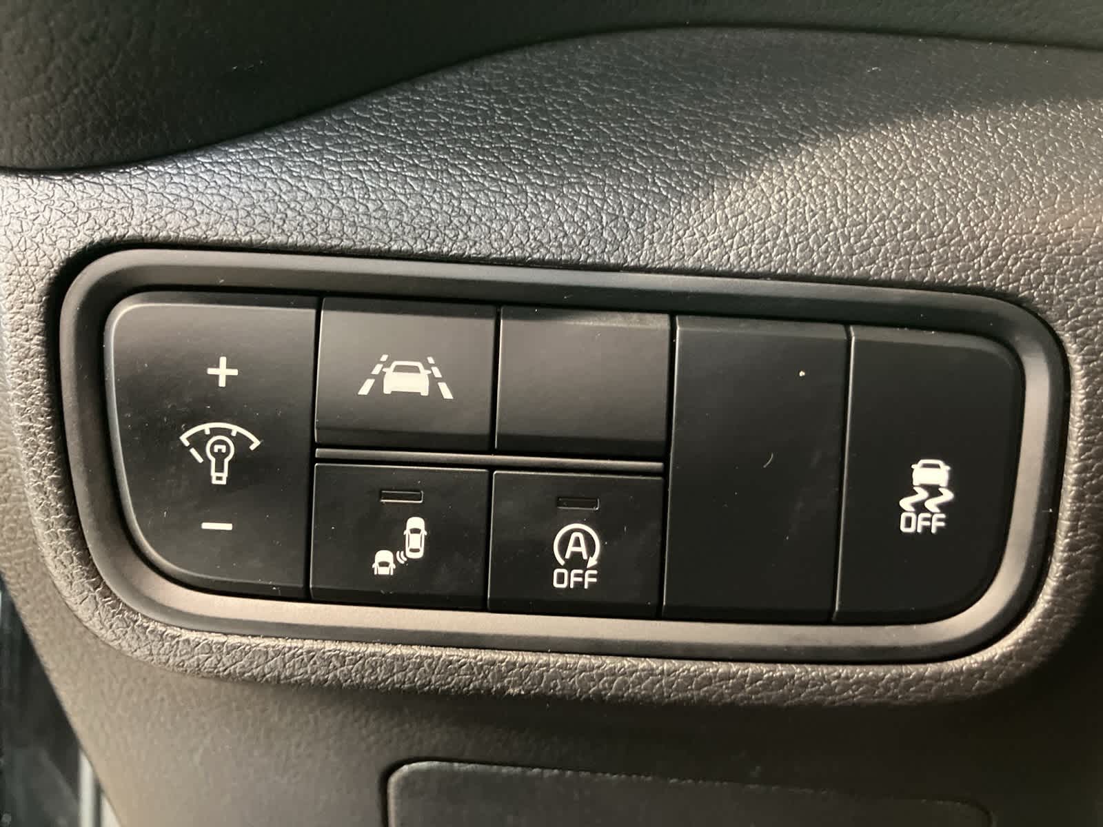 Thumbnail: 2022 Kia Soul - 13