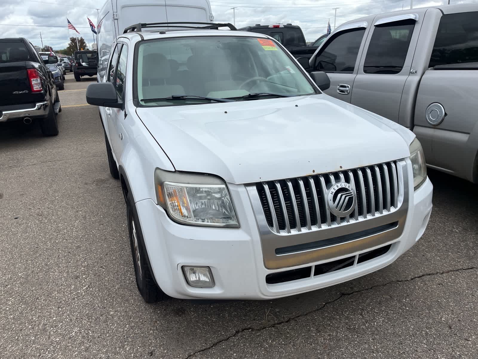 Thumbnail: 2008 Mercury Mariner - 20