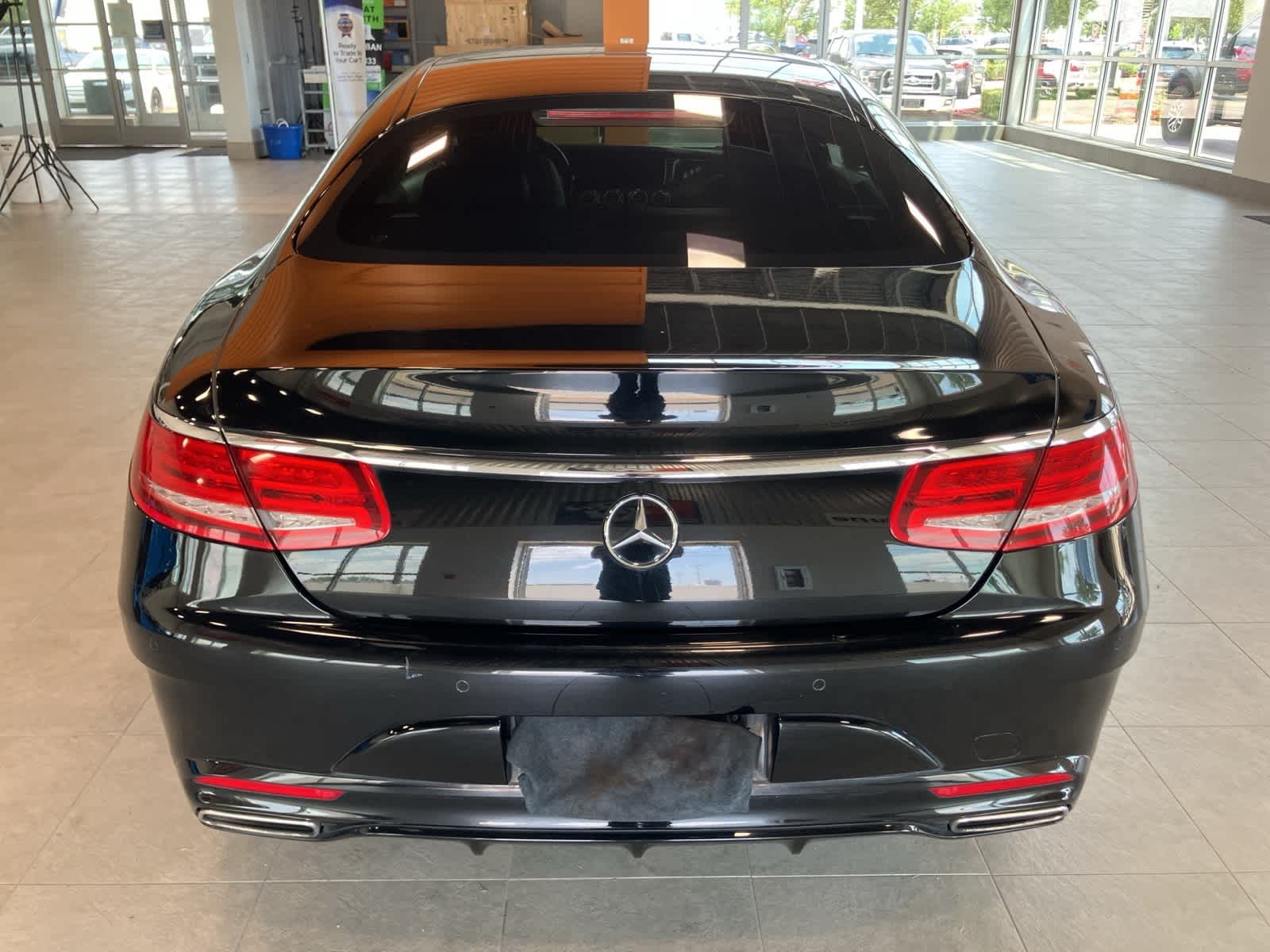 Thumbnail: 2016 Mercedes-Benz S-Class - 6