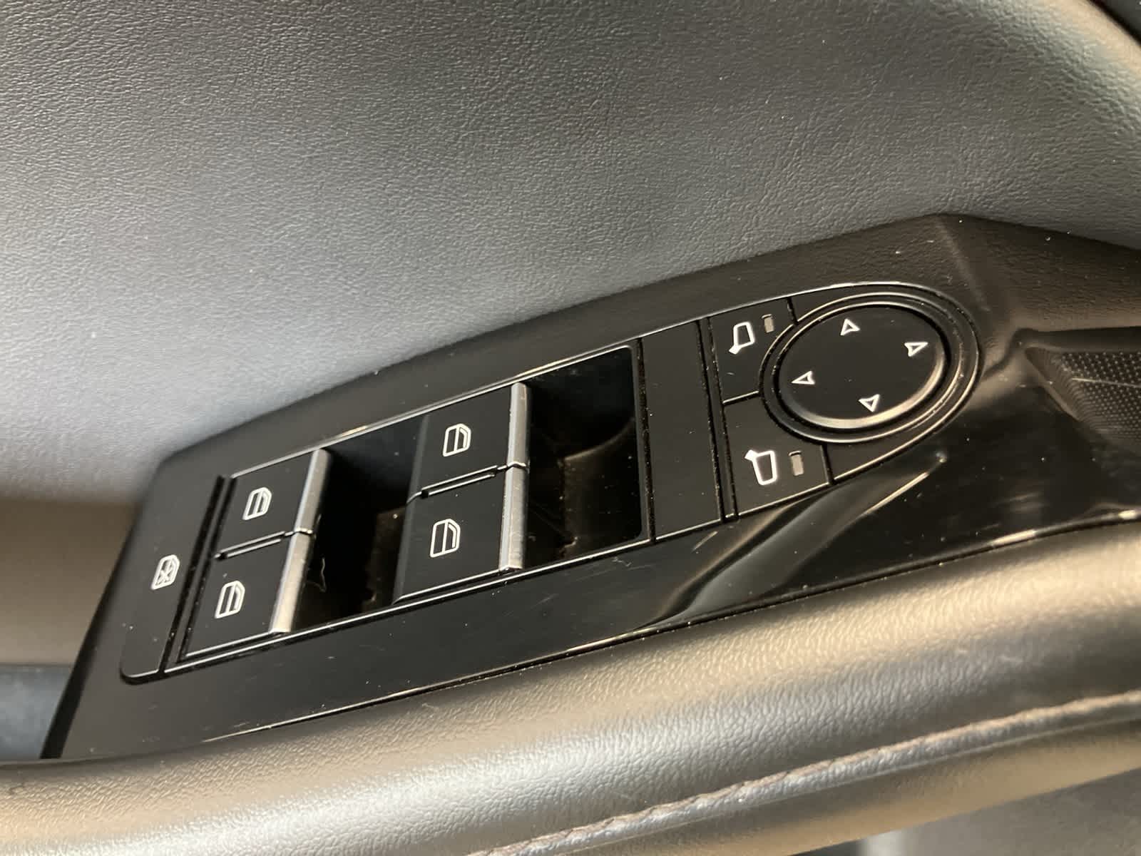 Thumbnail: 2025 Mazda Mazda3 - 11