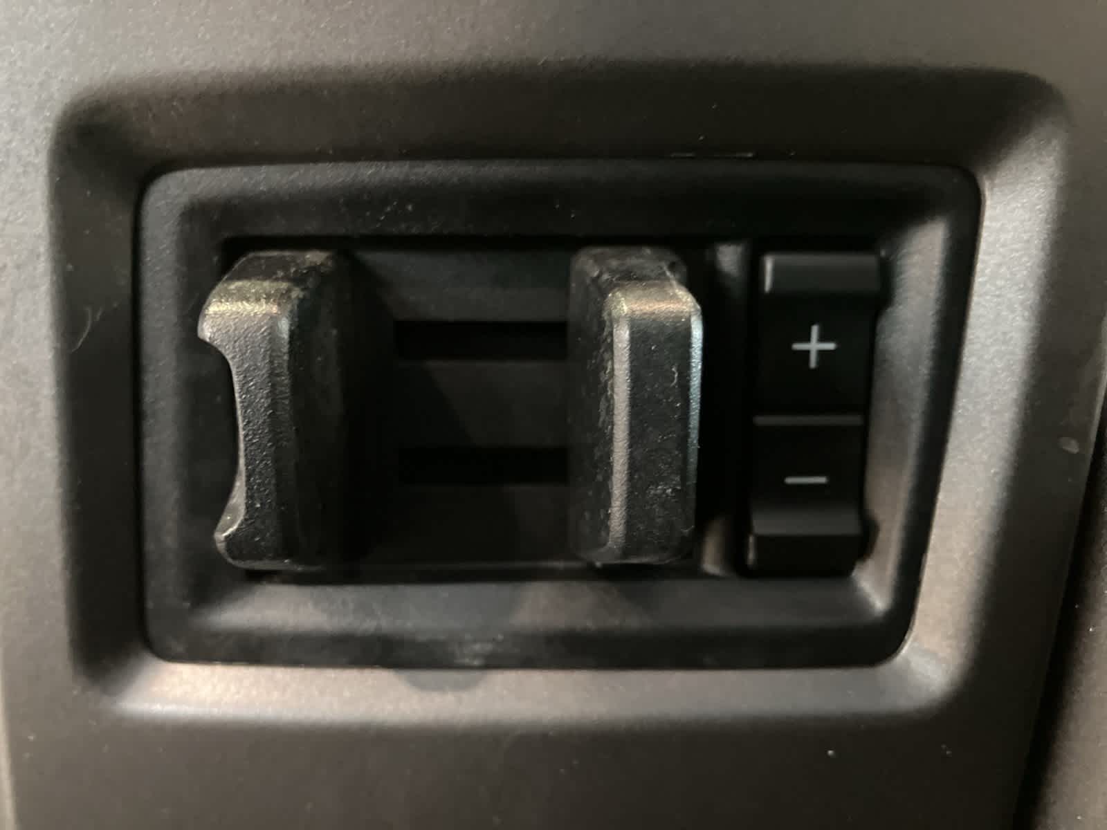 Thumbnail: 2017 Ford Econoline - 18