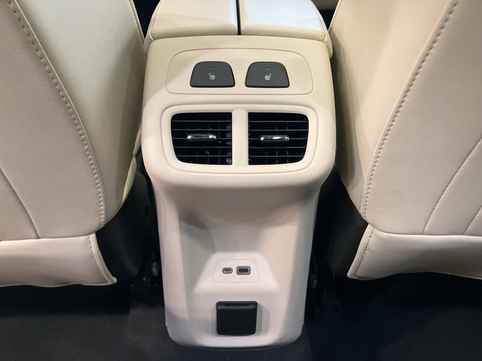 Thumbnail: 2023 Buick Envision - 28