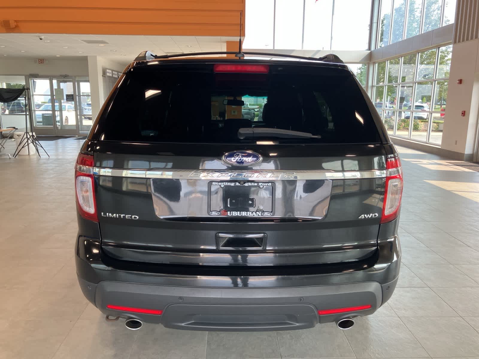 Thumbnail: 2015 Ford Explorer - 6