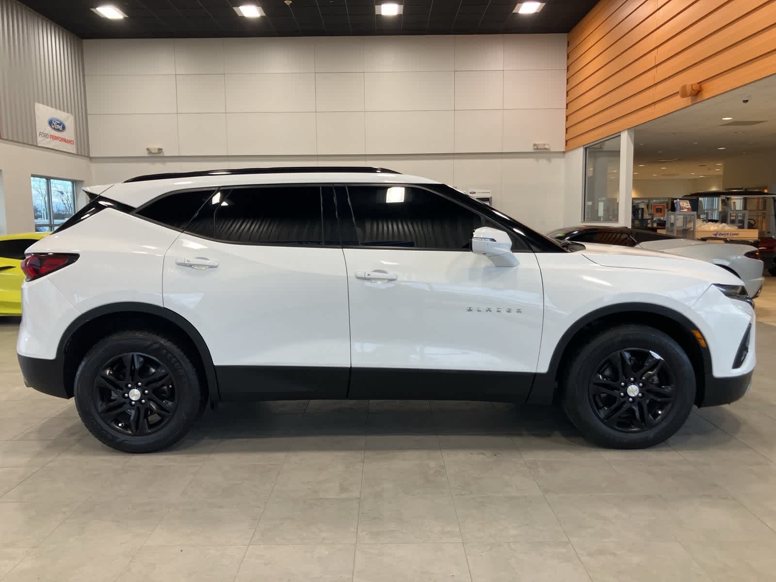 Thumbnail: 2021 Chevrolet Blazer - 4