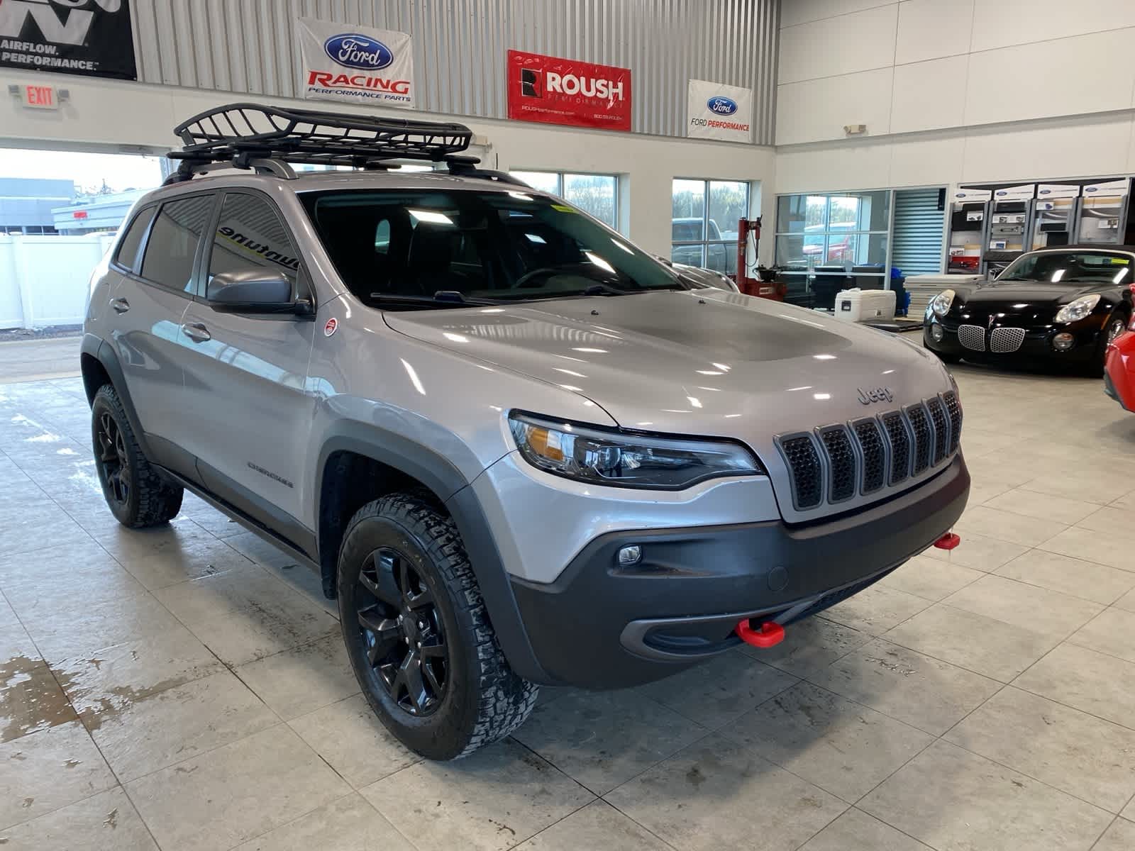 Thumbnail: 2020 Jeep Cherokee - 7