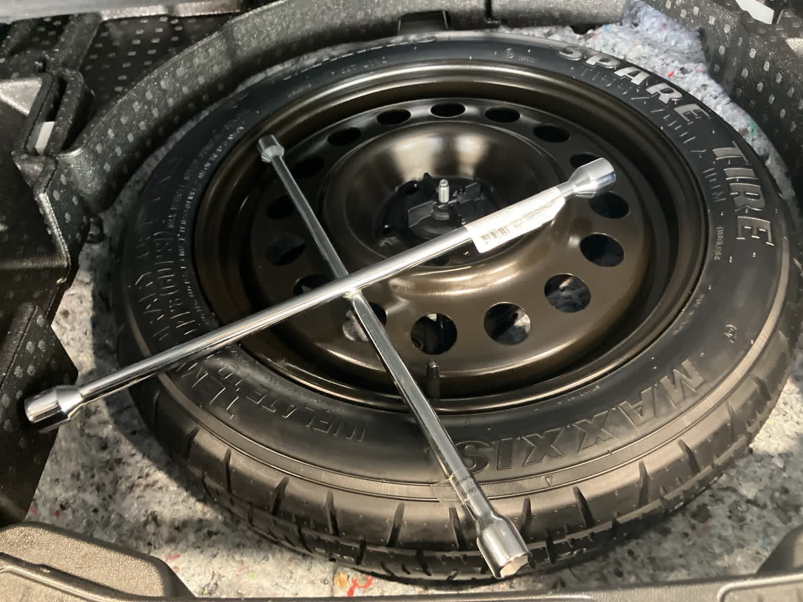 Thumbnail: 2025 Ford Escape - 28