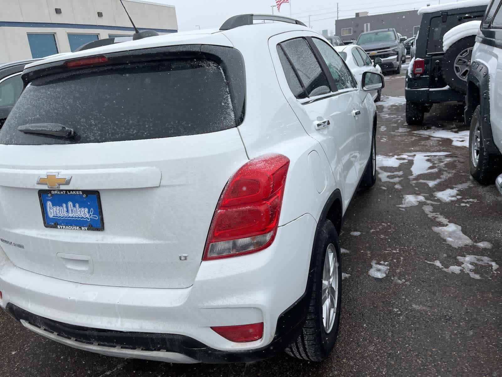 Thumbnail: 2017 Chevrolet Trax - 12