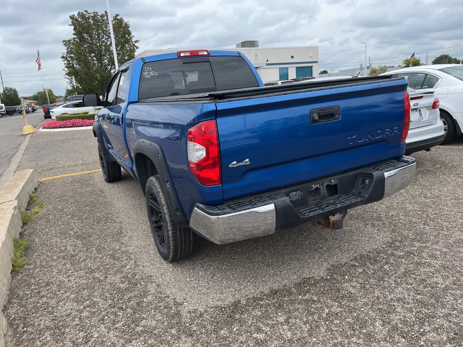 Thumbnail: 2016 Toyota Tundra - 10