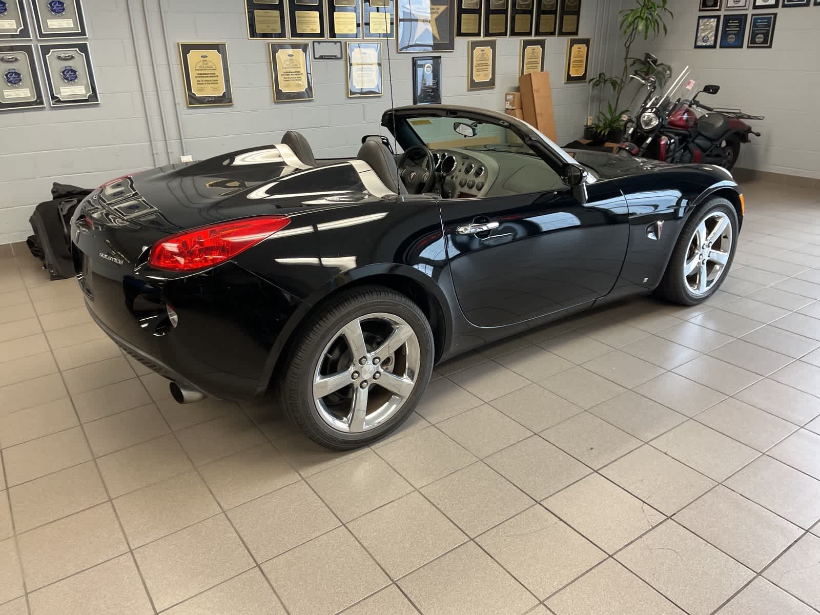 Thumbnail: 2007 Pontiac Solstice - 14