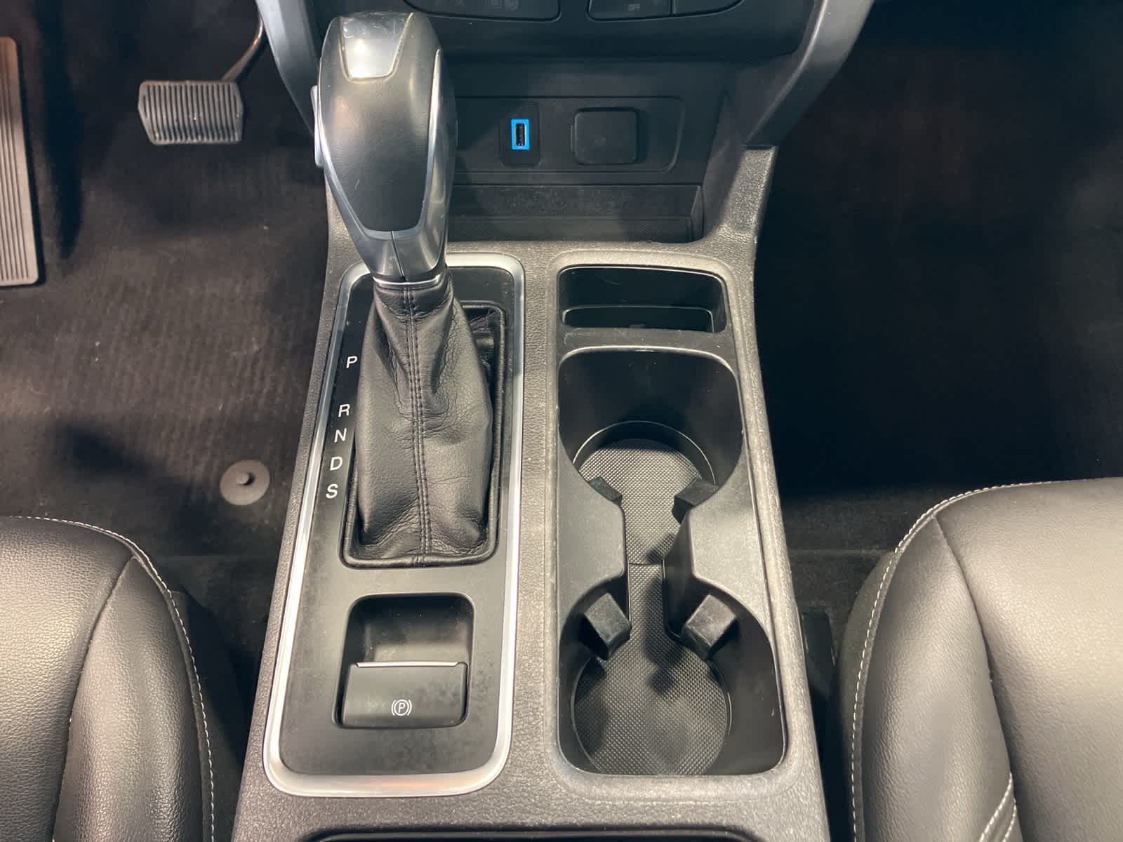 Thumbnail: 2019 Ford Escape - 17