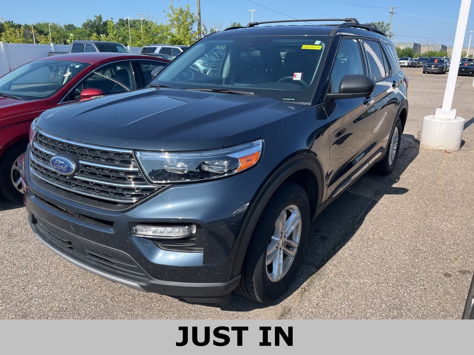 Thumbnail: 2022 Ford Explorer - 2