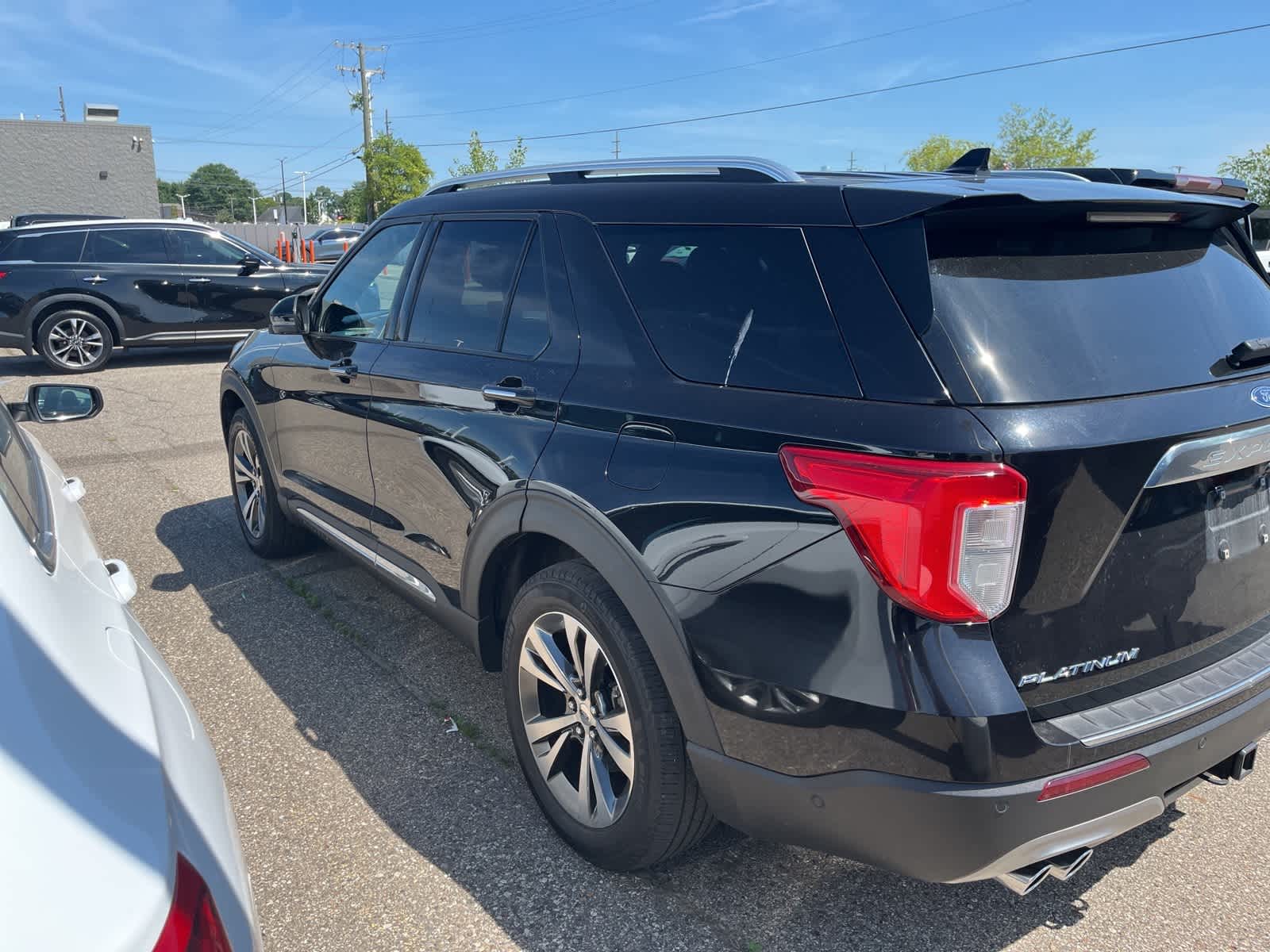 Thumbnail: 2020 Ford Explorer - 10