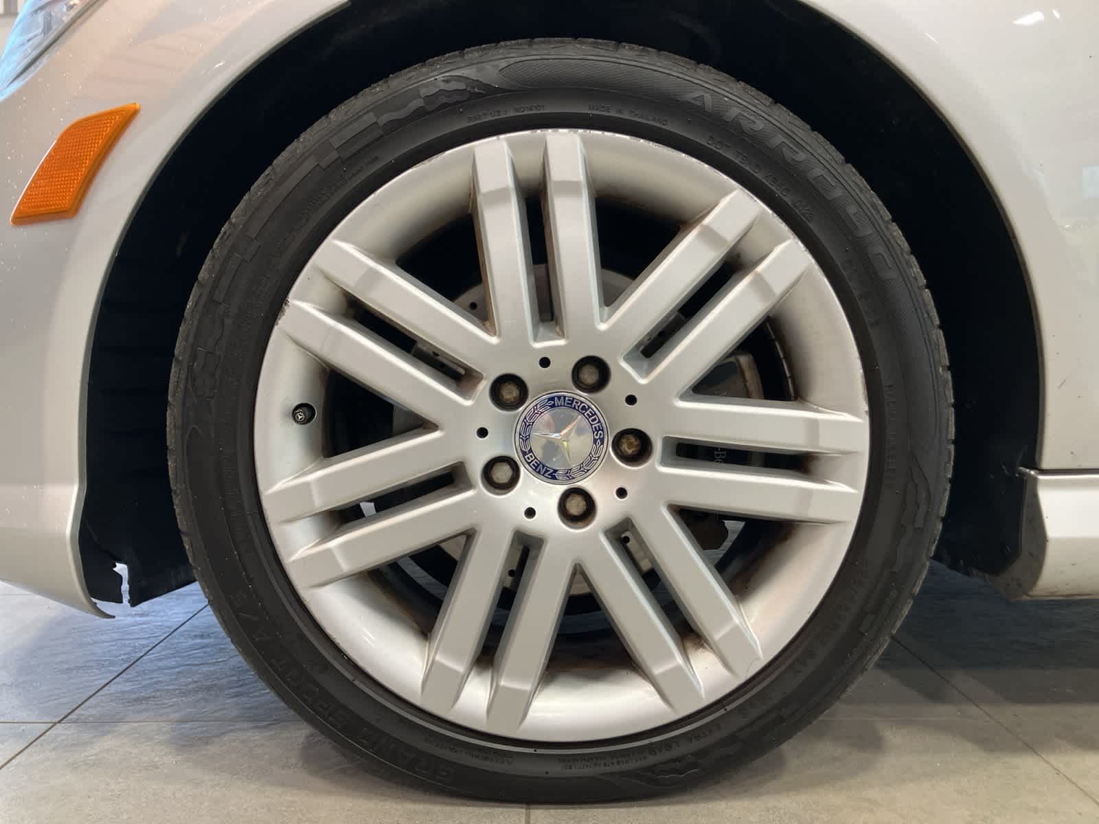 Thumbnail: 2008 Mercedes-Benz C-Class - 9