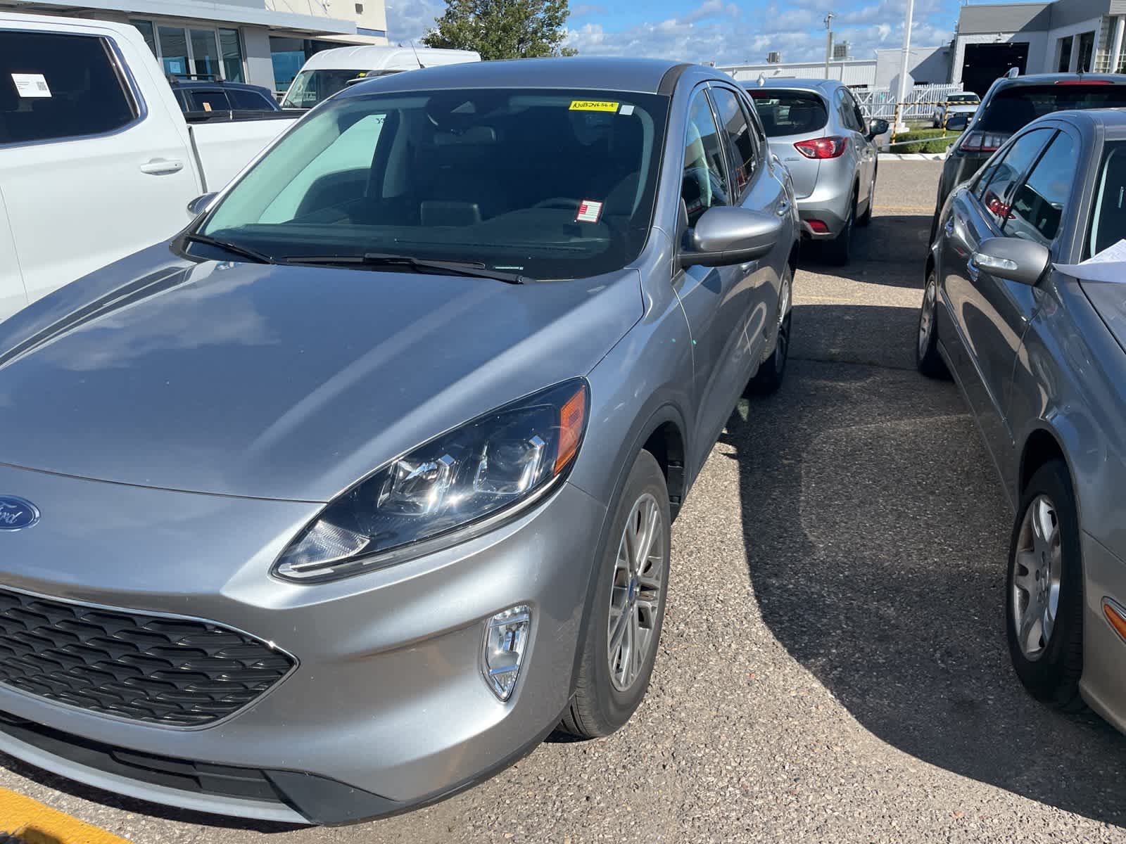Thumbnail: 2022 Ford Escape - 4