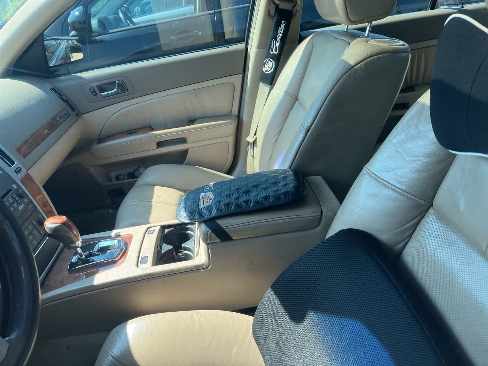 Thumbnail: 2008 Cadillac STS - 23