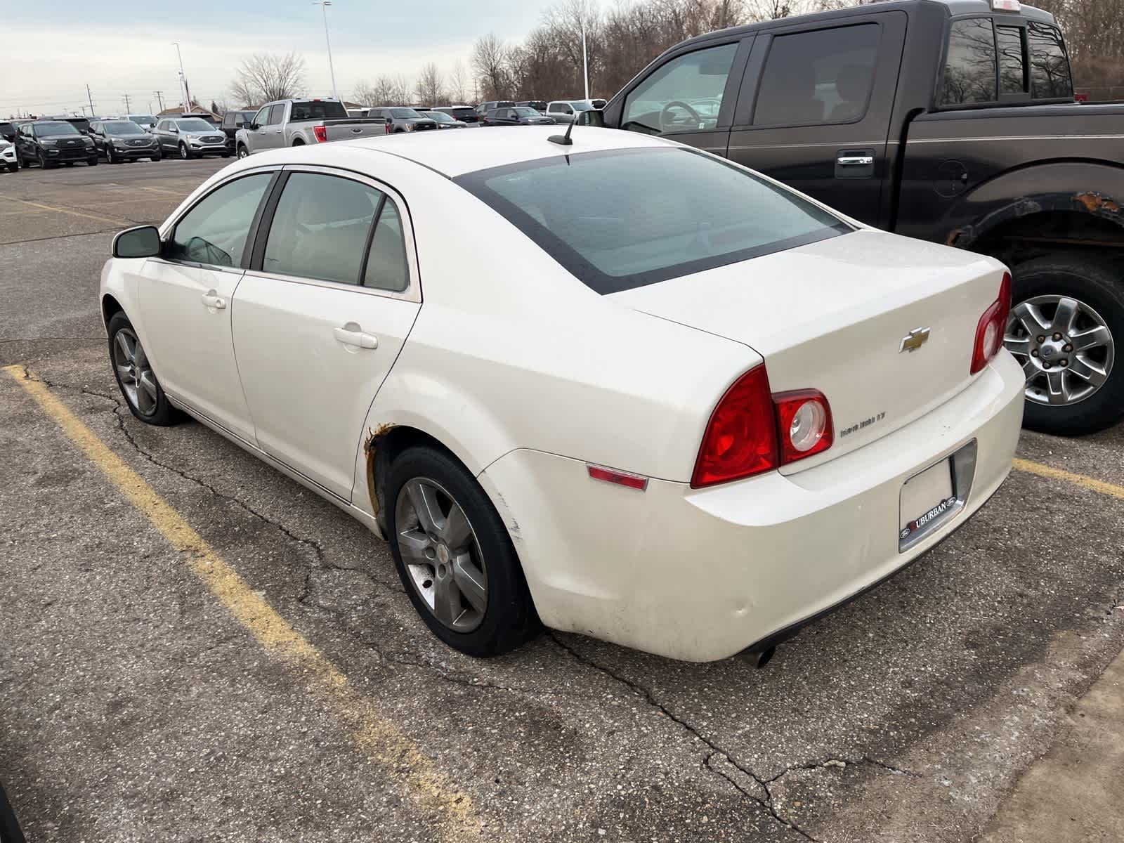 Thumbnail: 2010 Chevrolet Malibu - 7