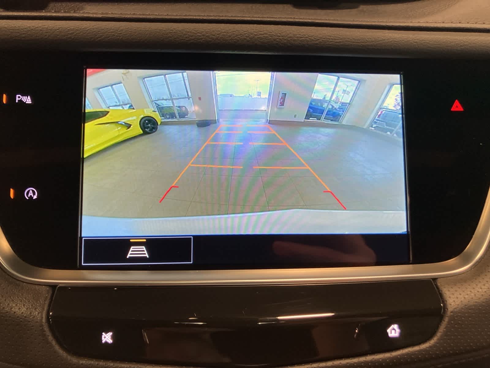 Thumbnail: 2022 Cadillac XT5 - 21