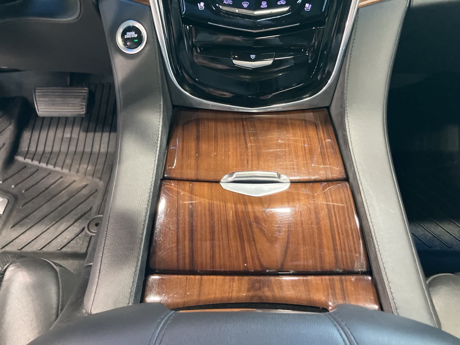 Thumbnail: 2017 Cadillac Escalade - 22