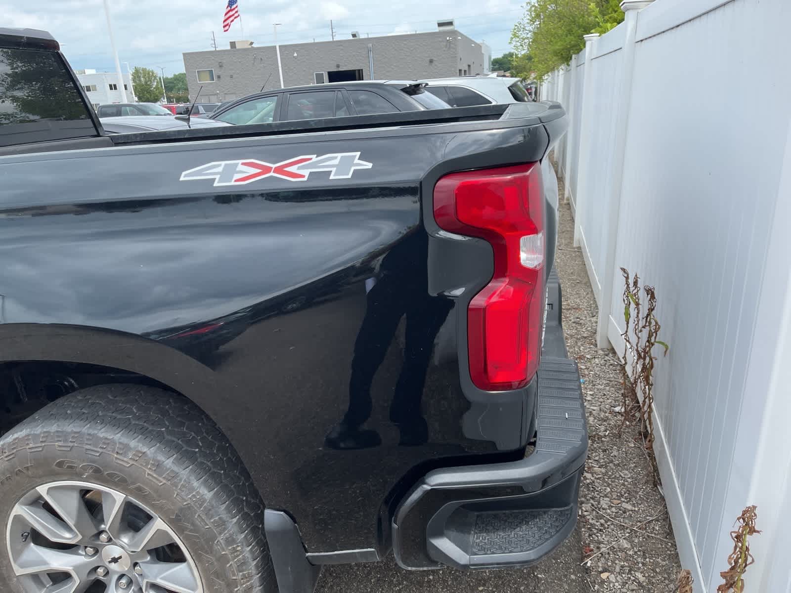 Thumbnail: 2021 Chevrolet Silverado 1500 - 8