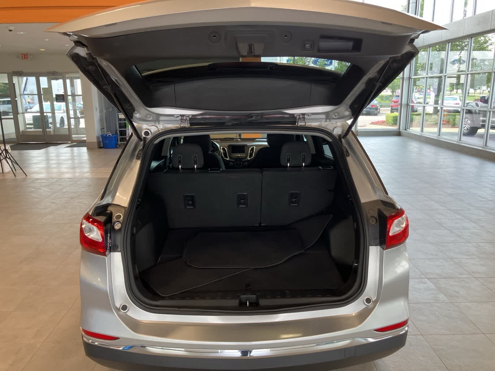 Thumbnail: 2020 Chevrolet Equinox - 24