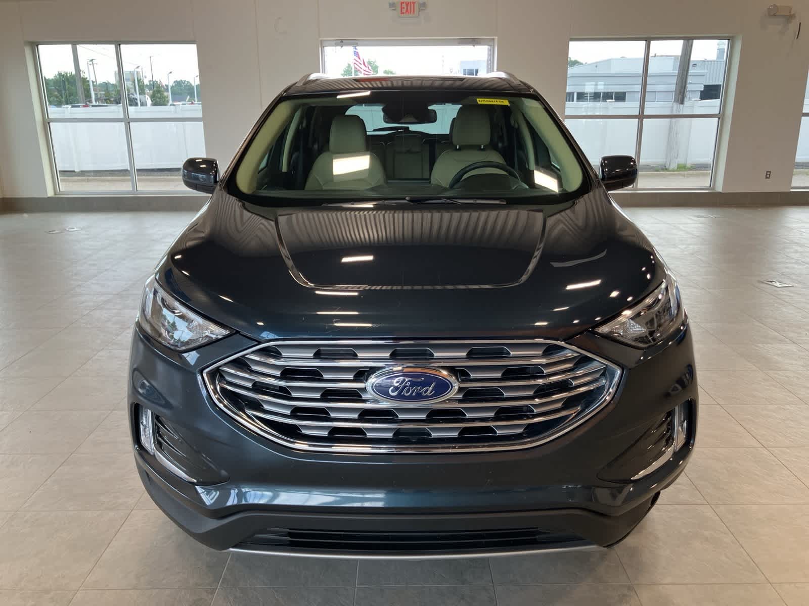 Thumbnail: 2022 Ford Edge - 2