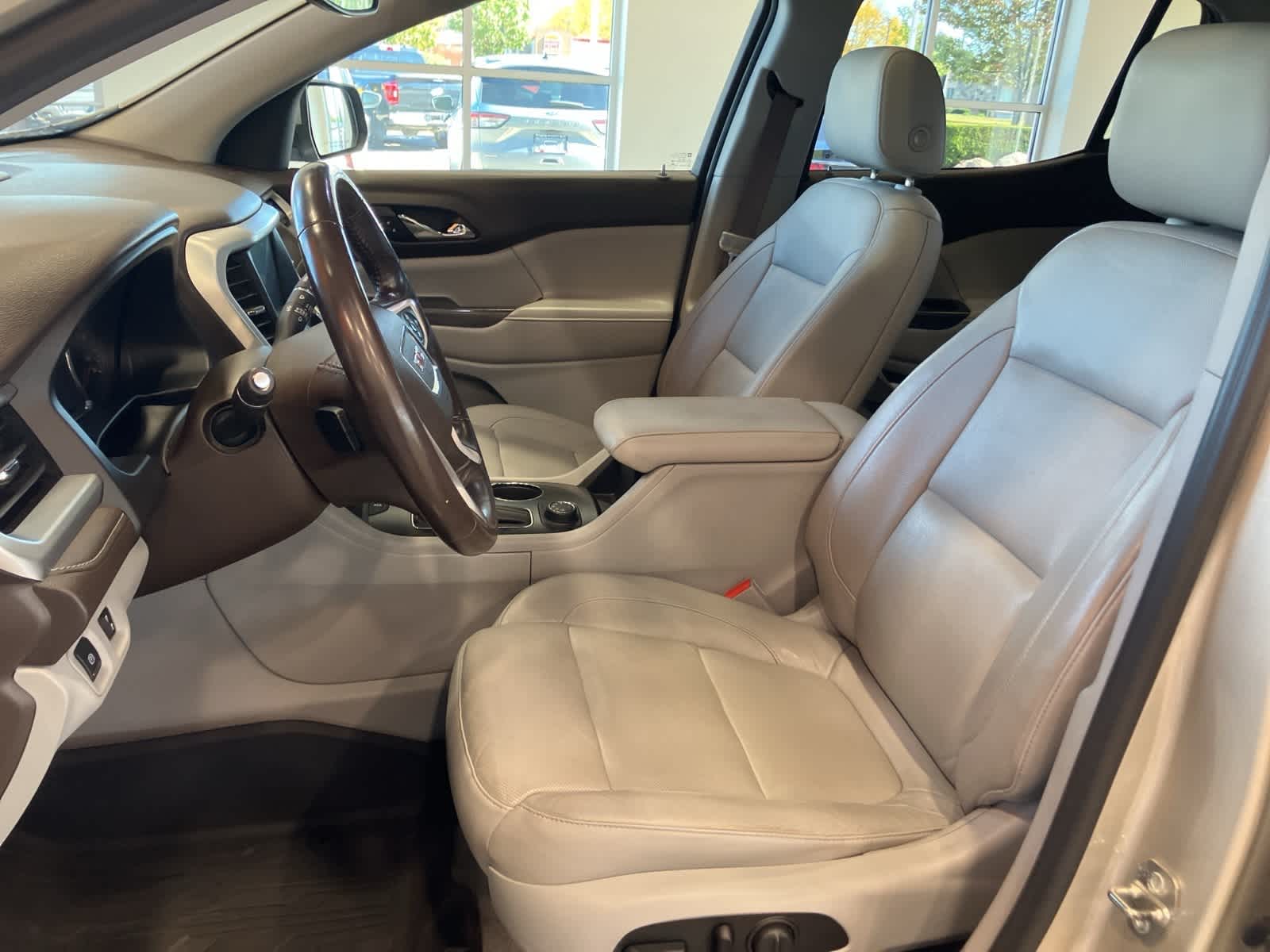 Thumbnail: 2017 GMC Acadia - 12