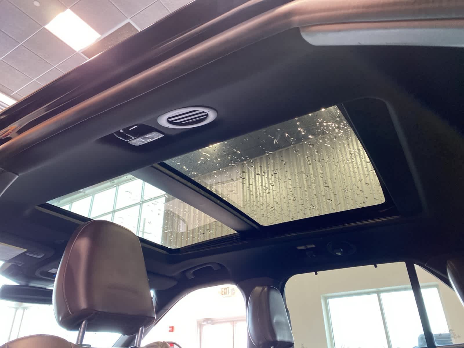 Thumbnail: 2020 Ford Explorer - 15