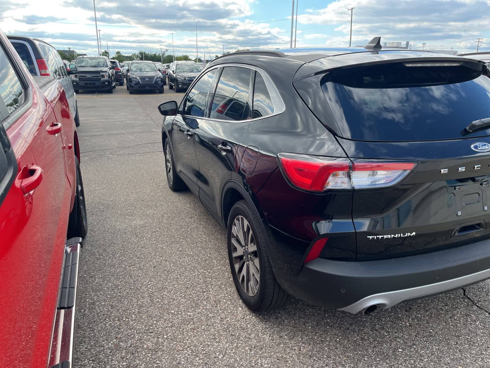 Thumbnail: 2021 Ford Escape - 10