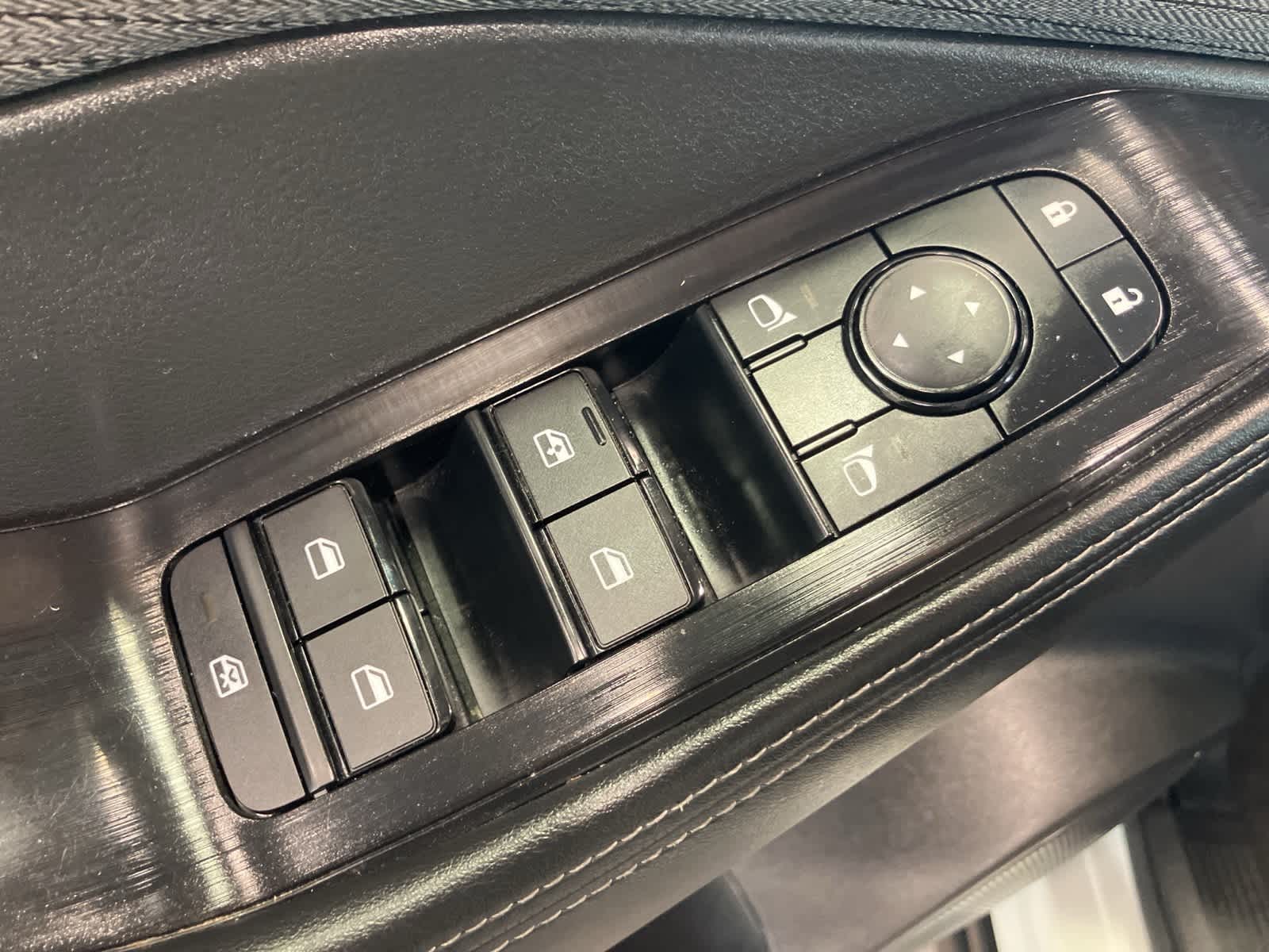 Thumbnail: 2023 Nissan Rogue - 12